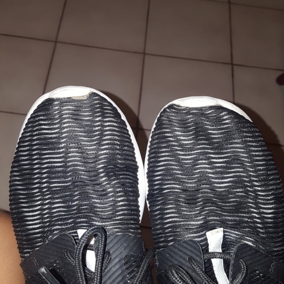 Black Roshes - Picture 4 of 4